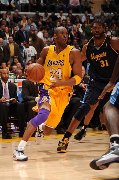 场上表现重 场上表现重