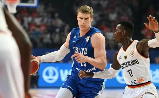 伦纳德因伤 伦纳德因伤