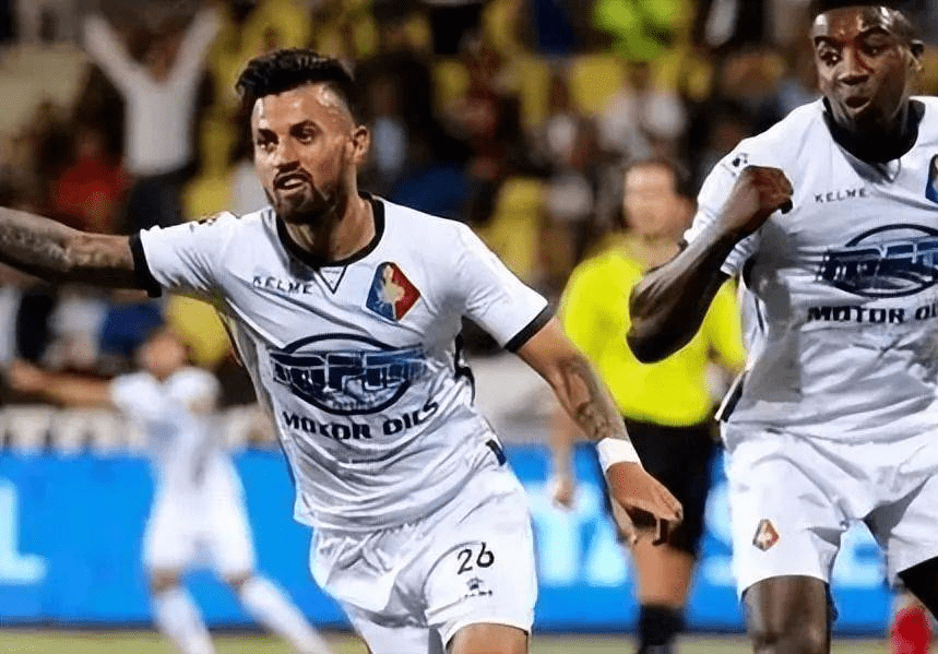 他的引援和 他的引援和