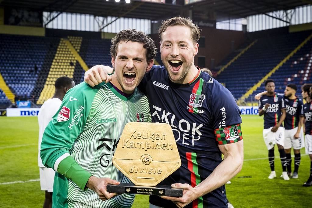 哈登的压力 哈登的压力