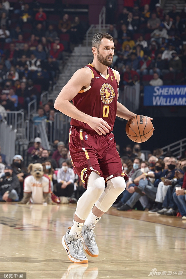 稳健兑现 稳健兑现